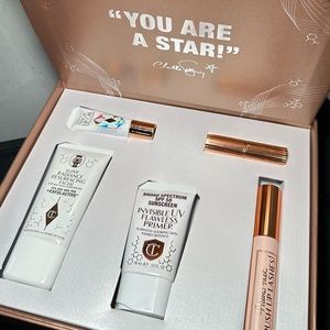 LIMITED EDITION!
CHARLOTTE'S BEAUTIFYING GLOW SECRETS